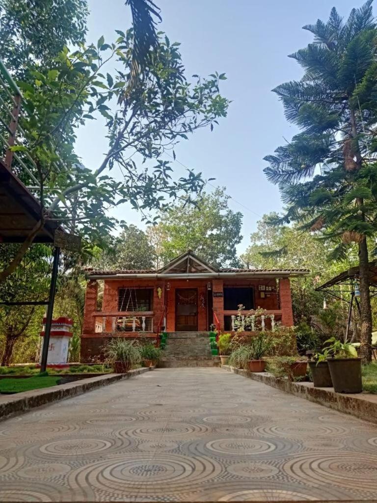 Sukant Homestay, Palu, Murbad Exterior photo